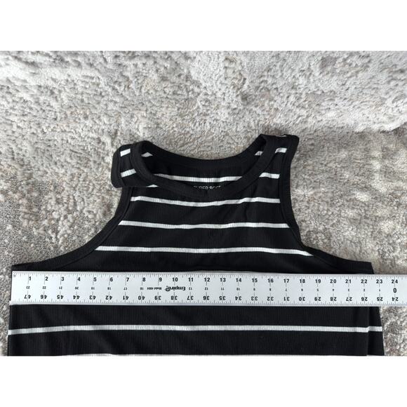 Torrid Plus Sz 4X Rib Knit Stretch Super Soft Tank Top Black Sleeveless Pullover - Picture 4 of 8